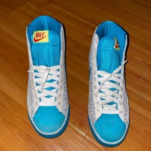 Nike blazer
